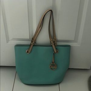 Mint Micheal Kors Bag